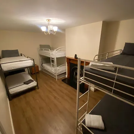 Airport Express Ideal For 1 Night Hostel Swords