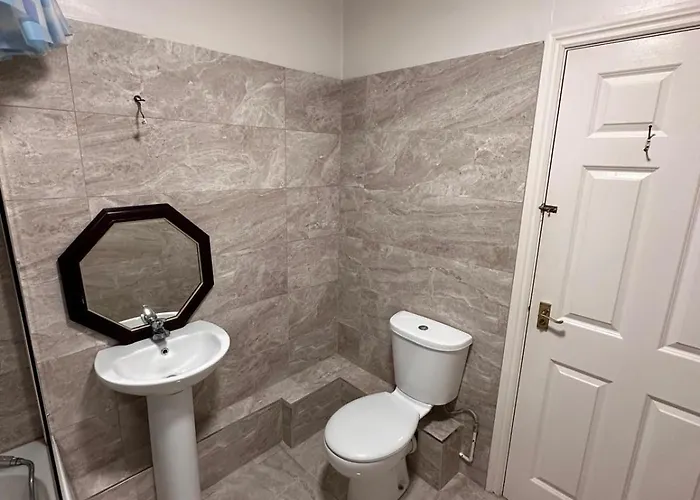 Airport Express Ideal For 1 Night *